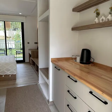 Ξενοδοχείο με διαμερίσματα Oregano Σιντέ