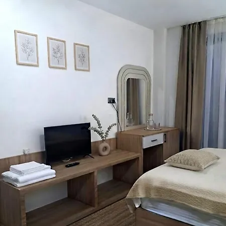 Oregano Aparthotel