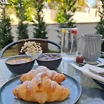 Ξενοδοχείο με διαμερίσματα Oregano