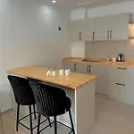 Ξενοδοχείο με διαμερίσματα Oregano 4*