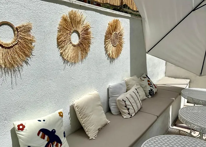 Oregano Apart-hotel 4*